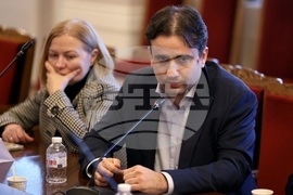 Народно събрание - МПС - нотариална заверка - кръгла маса