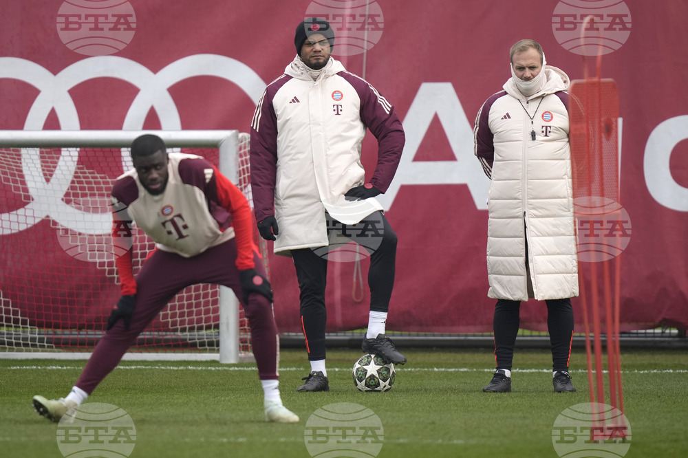 Четирима треньори от екипа на Венсан Компани подписаха нови договори с Байерн