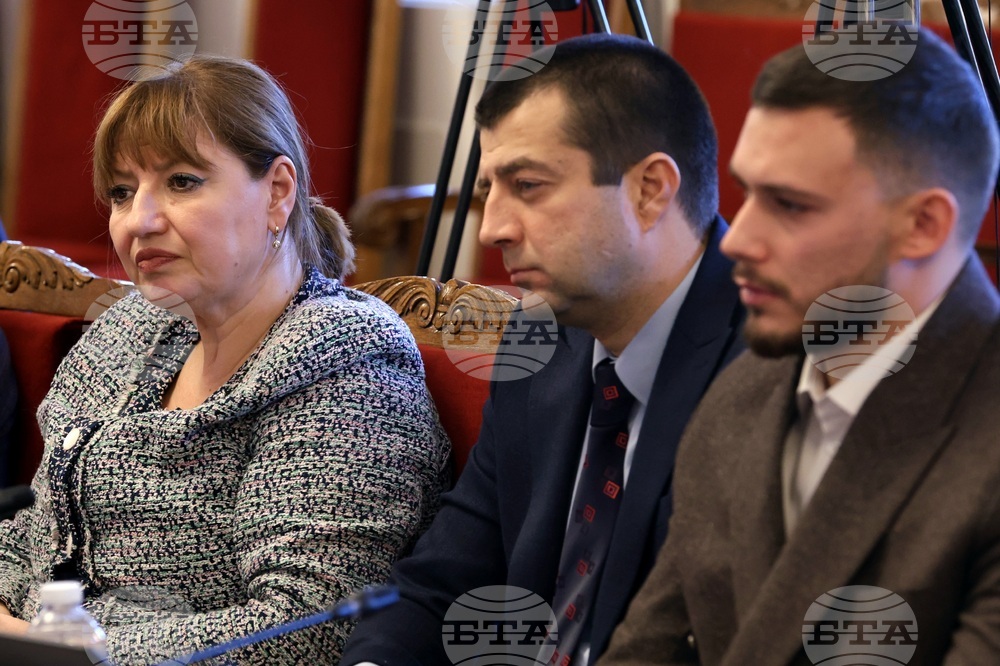 Народно събрание - МПС - нотариална заверка - кръгла маса