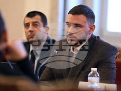 Народно събрание - МПС - нотариална заверка - кръгла маса