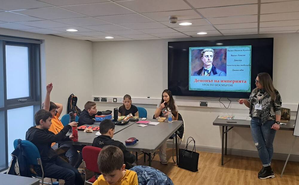 Занятия, посветени на Васил Левски, имаха ученици от Българското училище „Иван Вазов“ в Престън и Ланкастър