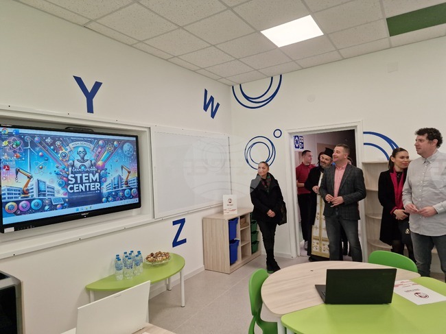 В самоковско училище отвори врати новоизграден СТЕМ център