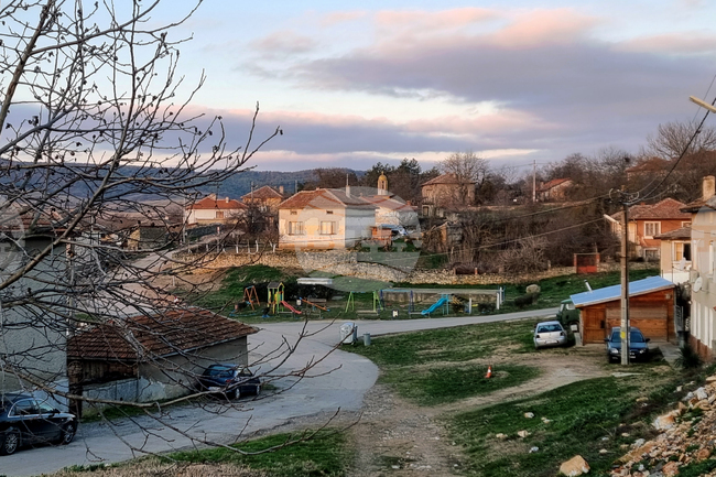 Частичните избори за кмет на тополовградското село Орешник са насрочени за юни