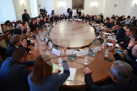 Народно събрание - Комисия по икономическа политика и иновации