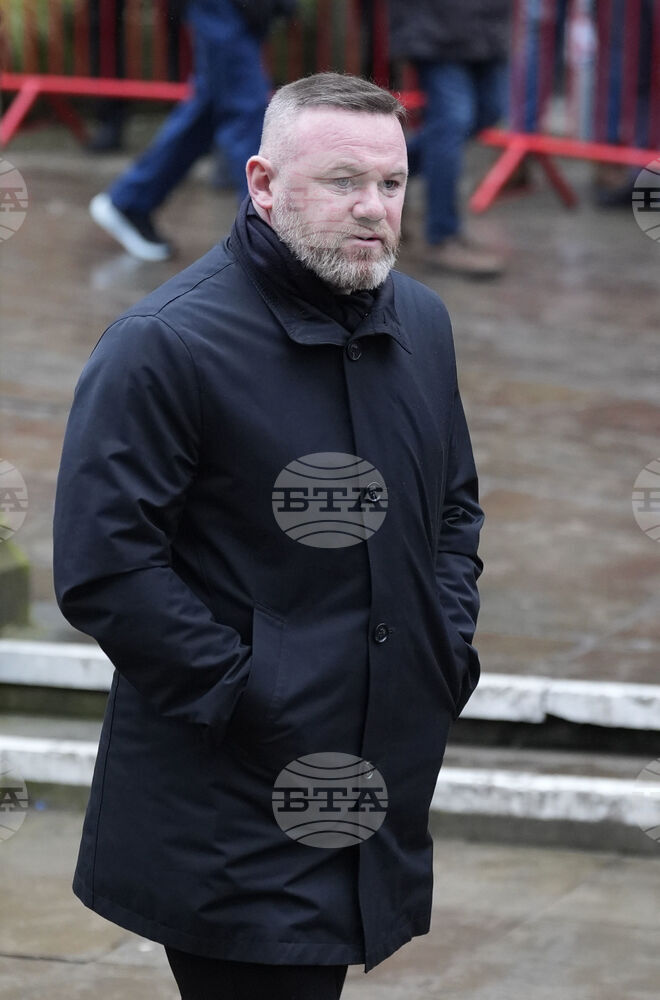 Уейн Рууни: „Съдиите разчитат прекалено много на ВАР“