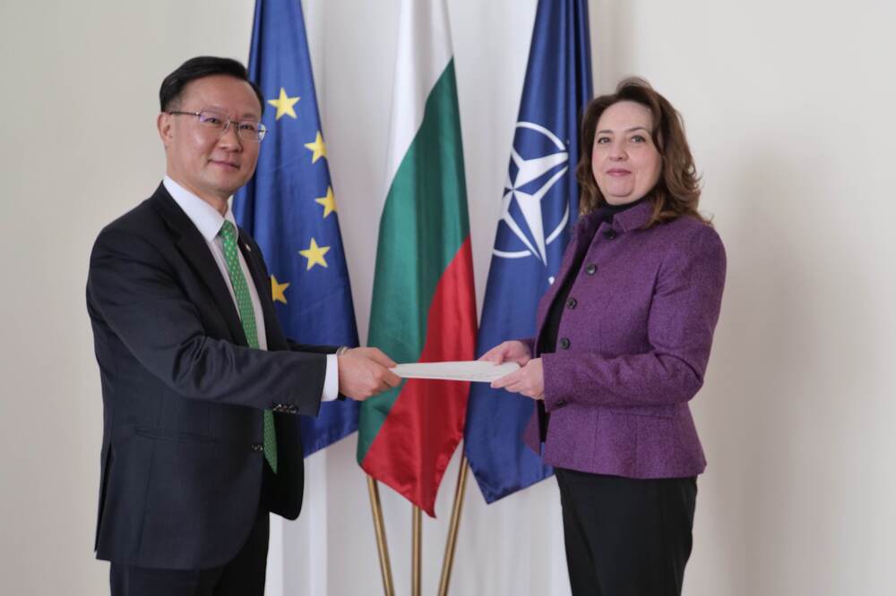 Deputy Foreign Minister Angelieva Receives Credentials from New South Korean Ambassador Kim, Explores Expanded Bilateral Cooperation