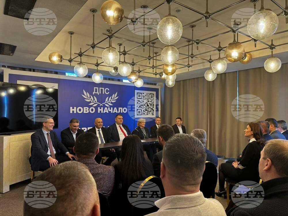 Делян Пеевски, лидер на ДПС и ПГ на ДПС-НОВО НАЧАЛО се ангажира с национална стратегия за водата, след среща с кметовете