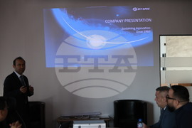 Село Радиново - Китайска компания HT-SAAE представя - агрофотоволтаици