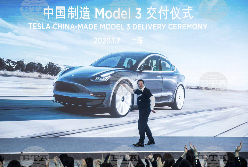 China Tesla Suing Drivers