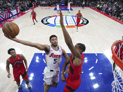 Raptors 76ers Basketball