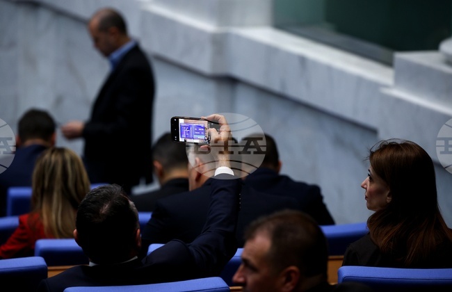 Парламентът прие процедурни правила за условията и реда за предлагане на председател и членове на Комисията за енергийно и водно регулиране