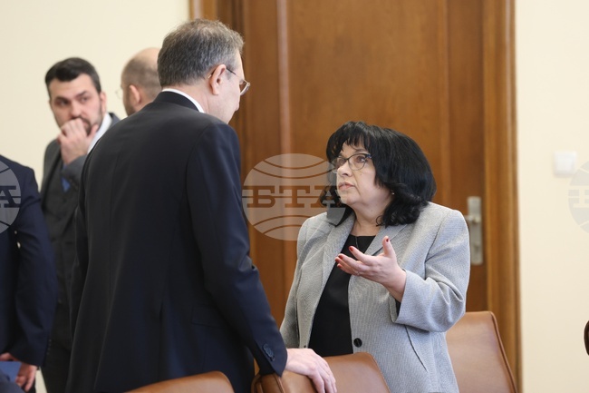 Националният съвет за тристранно сътрудничество ще обсъди проектите за държавен бюджет и за бюджетите на общественото осигуряване и здравната каса