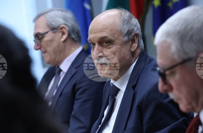 Ролята на АЯР при евентуална сделка за продажбата на оборудването за АЕЦ "Белене" на Украйна е да уведоми за нея МААЕ