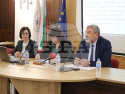 Снимка: Областна администрация в Русе