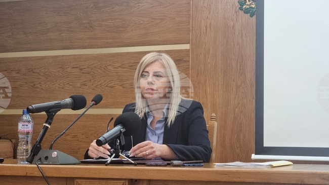 Под претекст за процедурно предложение бе саботирана нормалната работа на Общинския съвет, каза кметът на община Добричка Соня Георгиева