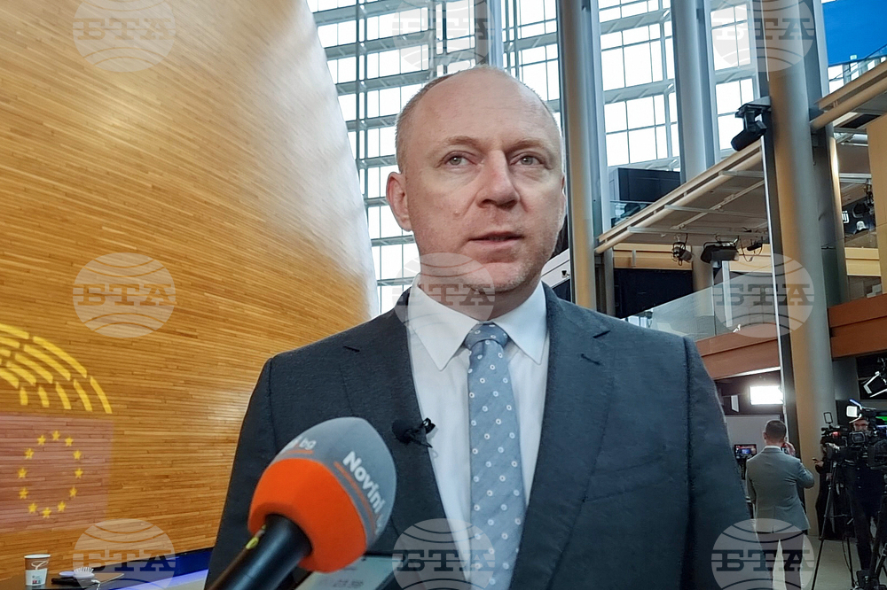 Когато напълно законен референдум е забранен, отчаяната реакция на гражданското общество е логична, каза Станислав Стоянов 