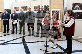 Народно събрание - кукери - фотоизложба