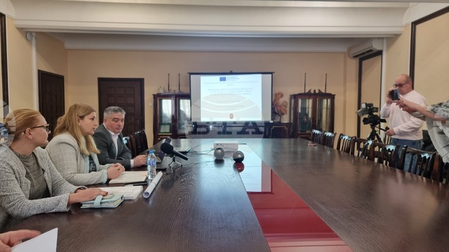 Над 600 осветителни тела подмени община Добрич по проект, предстои смяната на още 