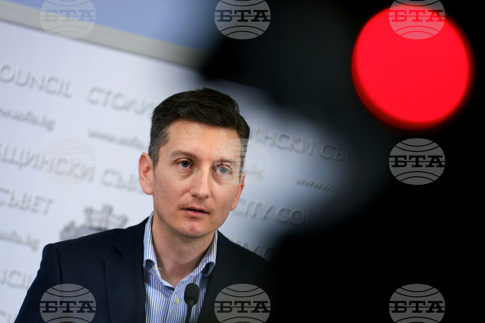 Всички спешни и неотложни разходи на общинските болници са направени, каза заместник-кметът по финанси в Столичната община Иван Василев