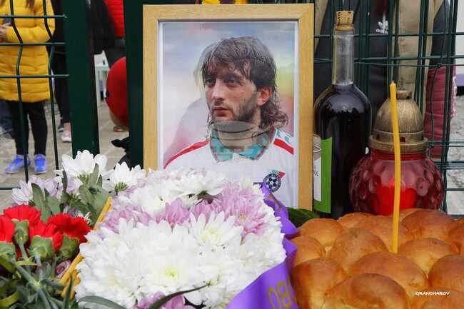 Във Велико Търново ще бъде почетена паметта на футболната легенда Трифон Иванов