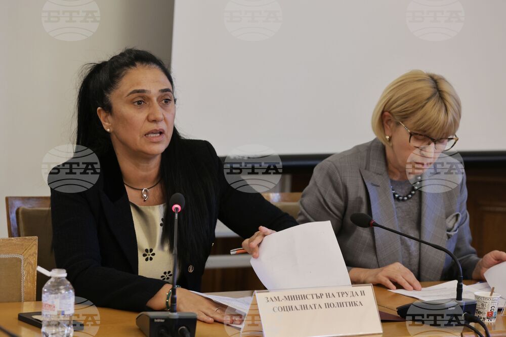 Парламент - Комисия по труда и социалната политика - заседание