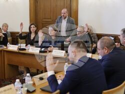 Парламент - Комисия по труда и социалната политика - заседание