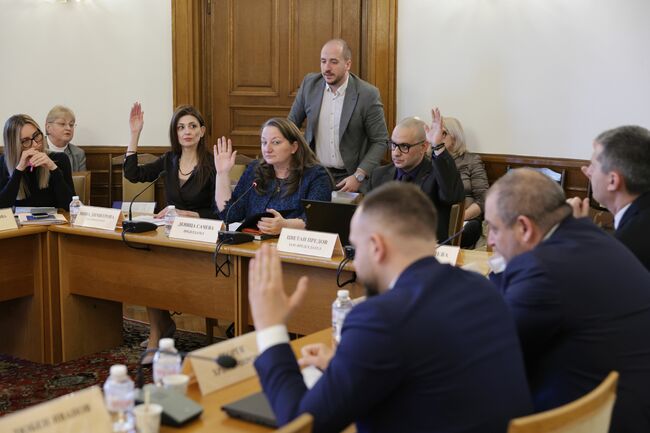 Промени в Закона за равнопоставеност на жените и мъжете прие социалната комисия в парламента