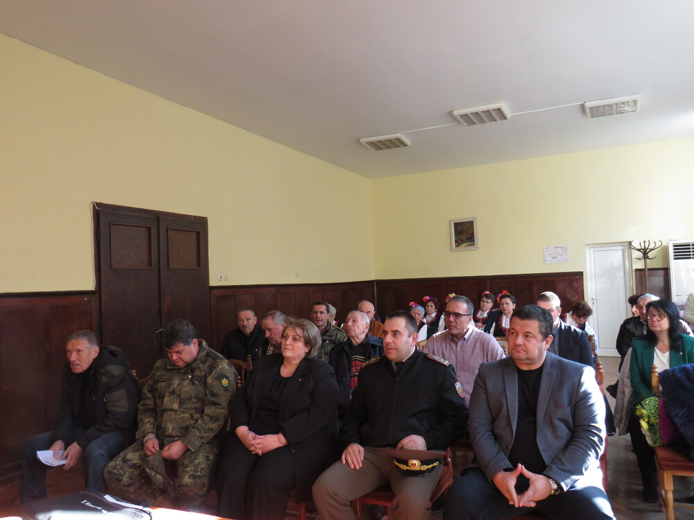 Областният управител на Шумен се ангажира да работи за изграждането на паметниците на 7-ми Преславски пехотен полк и на Александър I