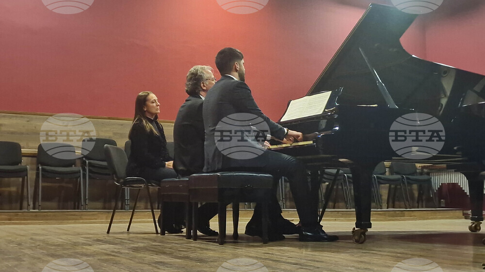 Разград - концерт - Фидоси Керчев и Йохан Шмид