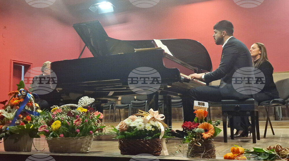 Разград - концерт - Фидоси Керчев и Йохан Шмид