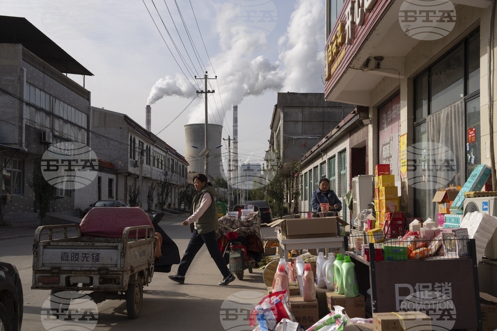 Въглеродните емисии на Китай не са се увеличавали от 18 месеца, отчита анализ 