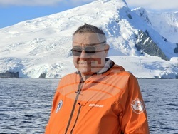 Антарктида - остров Смит - геоложко проучване