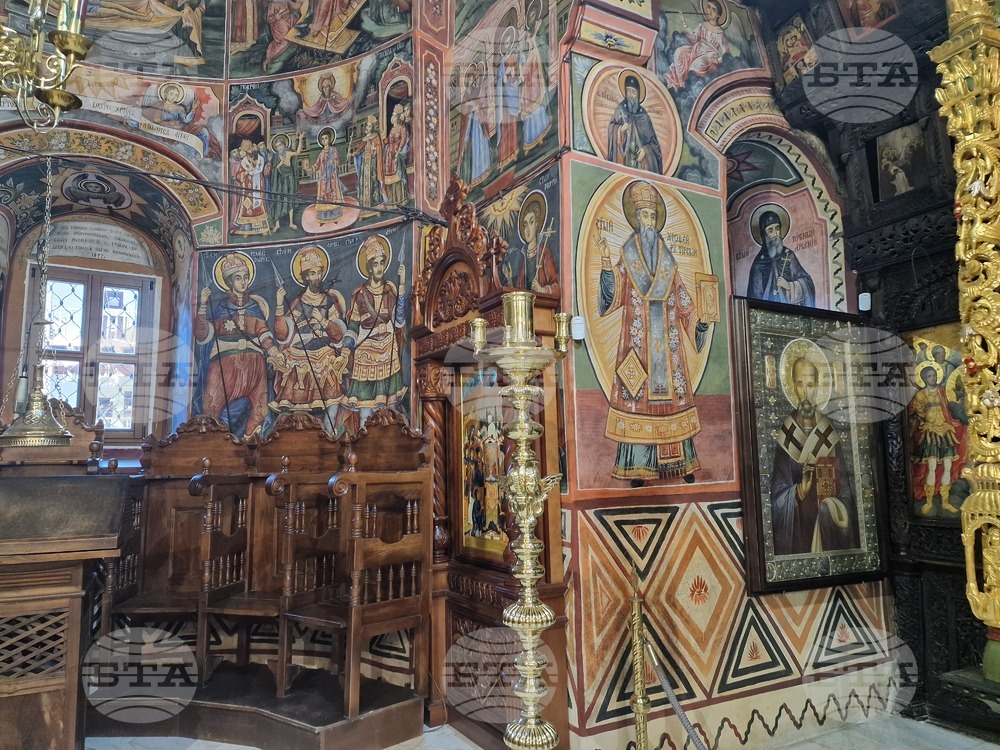 Троян - Орешак - Троянски манастир - реставрация - стенописи - Захари Зограф