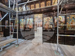 Троян - Орешак - Троянски манастир - реставрация - стенописи - Захари Зограф