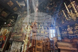 Троян - Орешак - Троянски манастир - реставрация - стенописи - Захари Зограф