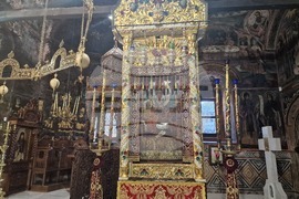 Троян - Орешак - Троянски манастир - реставрация - стенописи - Захари Зограф