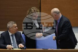 Парламент - заседание