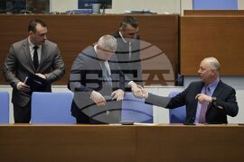 Парламент - заседание