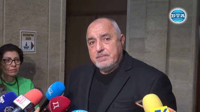 Най-правилното беше с ДБ да направим центристко-дясна коалиция, в момента вляво има нов лидер - "ДПС - Ново начало", каза Бойко Борисов