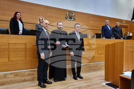 Пловдив  - отец Мурадян - отличие