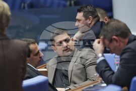 Парламент - заседание