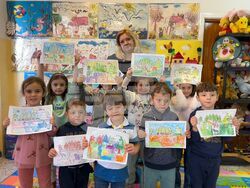 Екипът на училище „Бачо Киро” в Алкоркон, Испания: Децата в подготвителна група учат нови думи на български език, пеят и танцуват