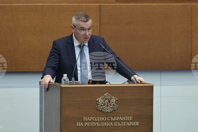 Очаква се общият брой на напоителните полета във водосбора на река Арда да обхване площ от близо 100 000 декара, посочи министър Тахов