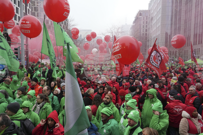 Белгия се подготвя за обща стачка утре, очакват се до 100 хиляди участници