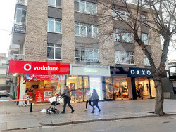 Турция - Анкара - млади хора - улица „Ашкабат“