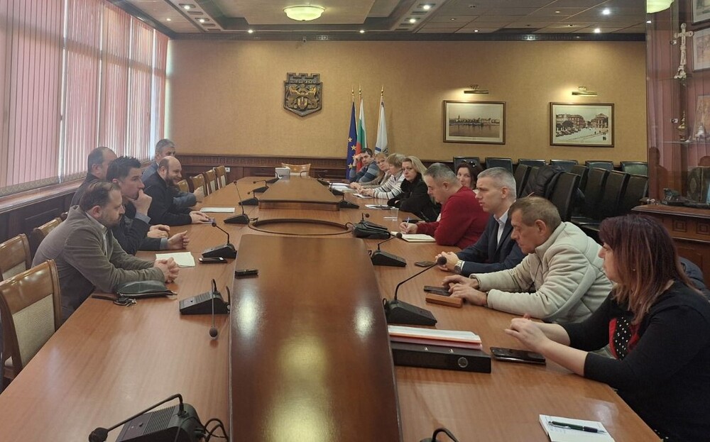 Община Варна: До края на седмицата се очаква възстановяване на движението по затворения участък на бул. „Хр. Смирненски“