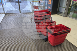 Ловеч - хипермаркети - бойкот