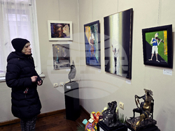 Плевен - изложба - Убавка Тончев - Костика