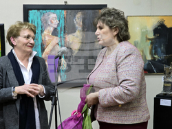 Плевен - изложба - Убавка Тончев - Костика