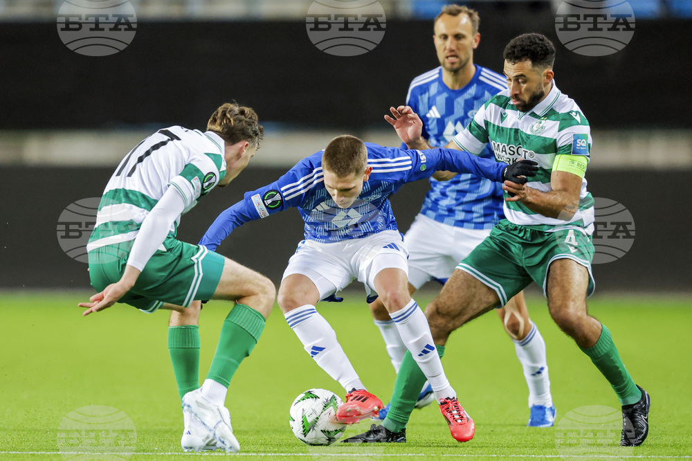 16-годишен донесе победата на Шамрок Роувърс като гост на Молде в първи мач от плейофния кръг на Лига на конференциите